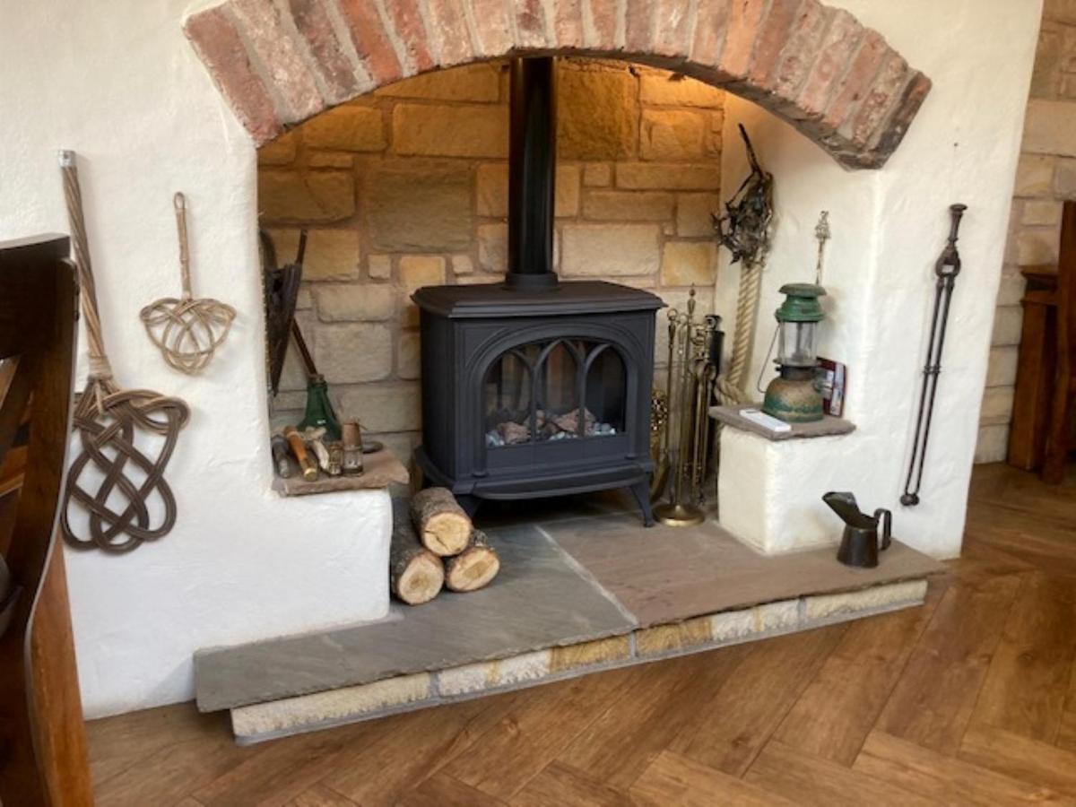 Bed and Breakfast The Masons Arms Norham Экстерьер фото